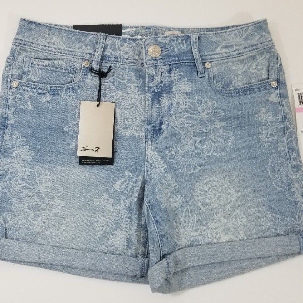 Seven7 Superior Stretch Mid Rise Fashion Shorts